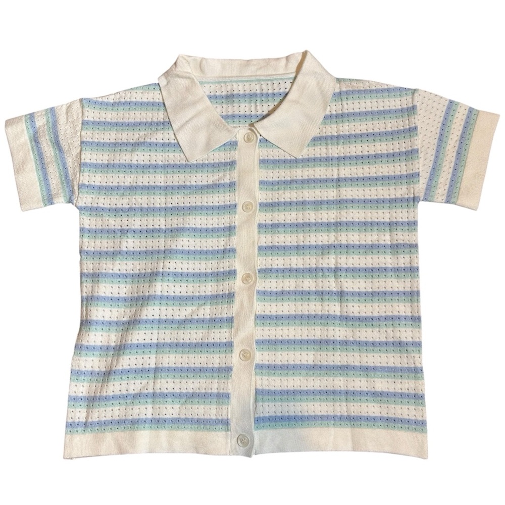 Open‎ Knit Short Sleeve Button Front Collared Top